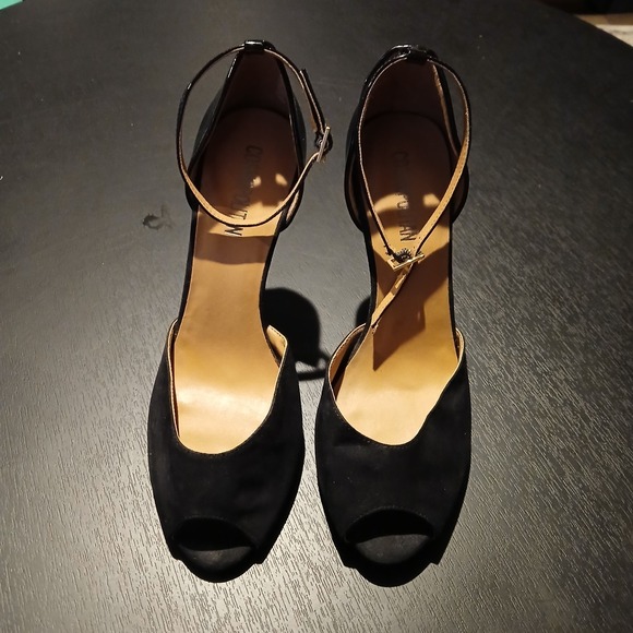 Cosmopolitan Stiletto Size 10 M‎ Ankle Strap Faux Suede And Patent High Heels - Picture 1 of 9